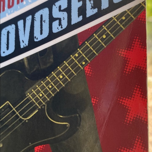 Of Grunge And Government Paperback Book with autograph by Krist Novoselic - Picture 6 of 11